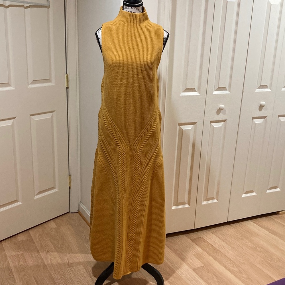 Anthropologie Sleeveless Mock Neck Ribbed Midi Dress in Mustard Size XL